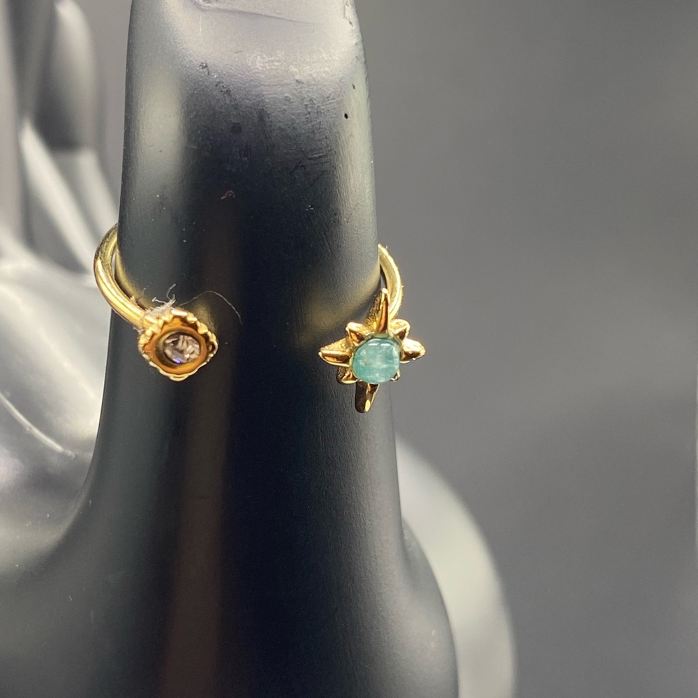 Gold and Green Rings with Gemstones - Picture 3 of 3